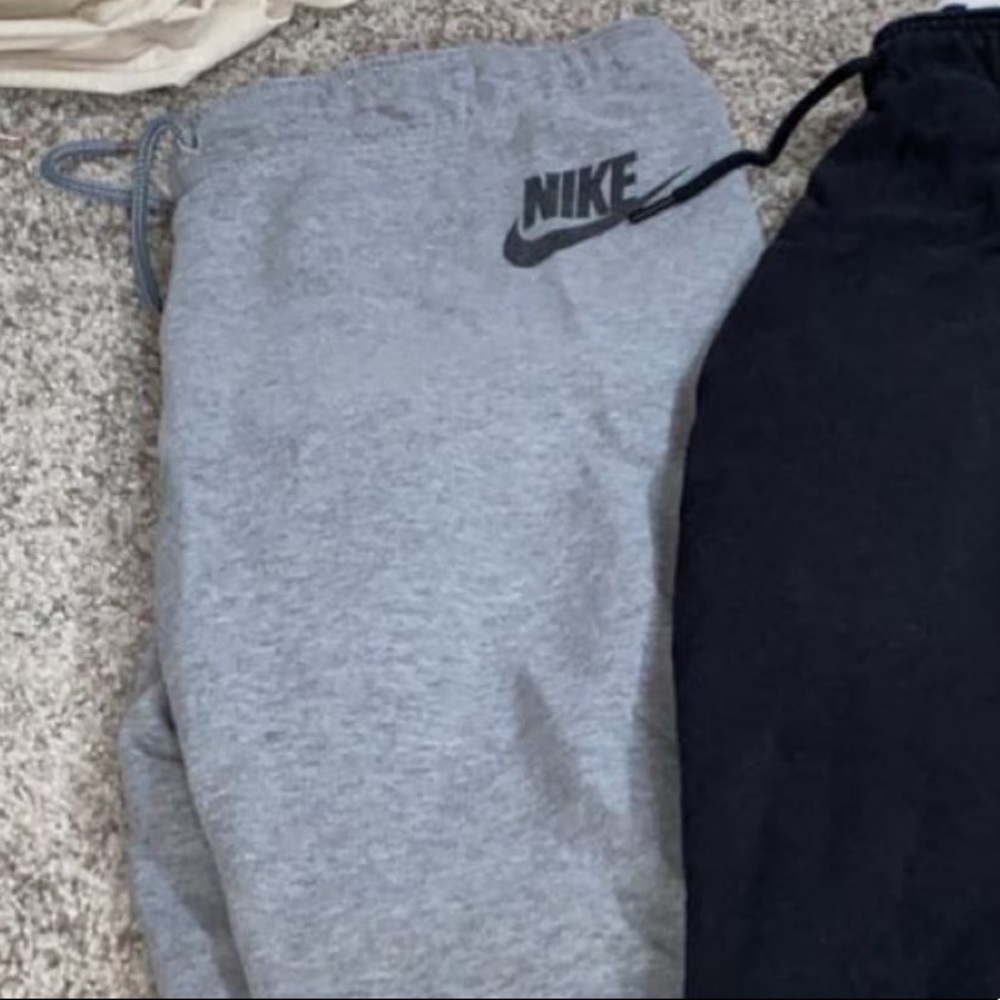 Nike Joggers